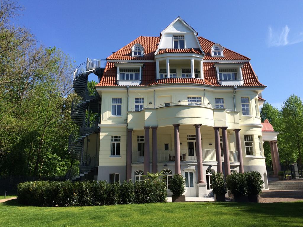 Appartements Am Kurpark Bad Pyrmont Ngoại thất bức ảnh