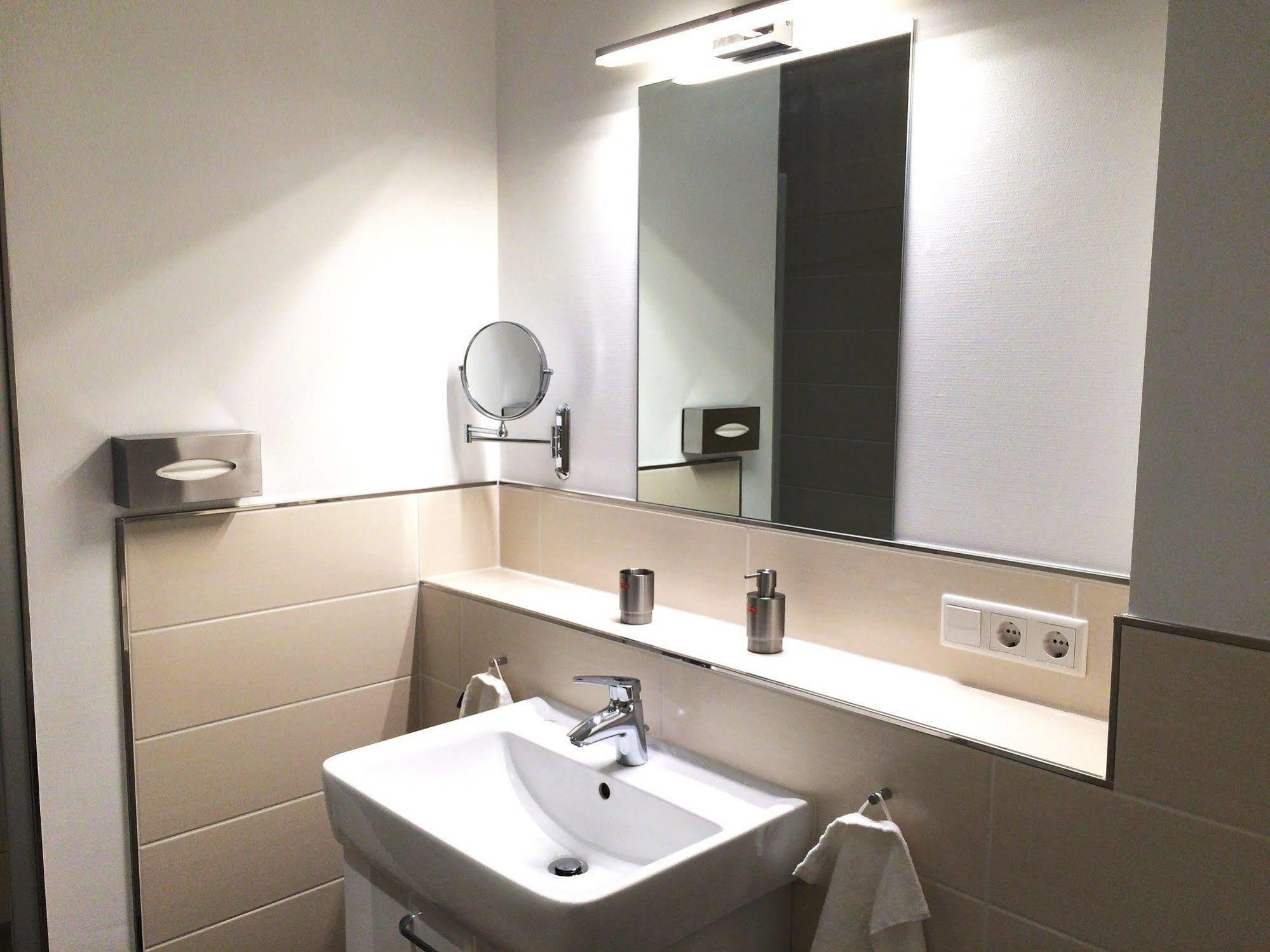 Appartements Am Kurpark Bad Pyrmont Ngoại thất bức ảnh