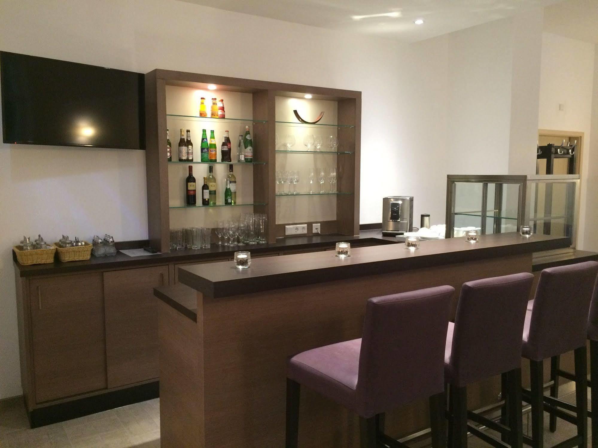 Appartements Am Kurpark Bad Pyrmont Ngoại thất bức ảnh