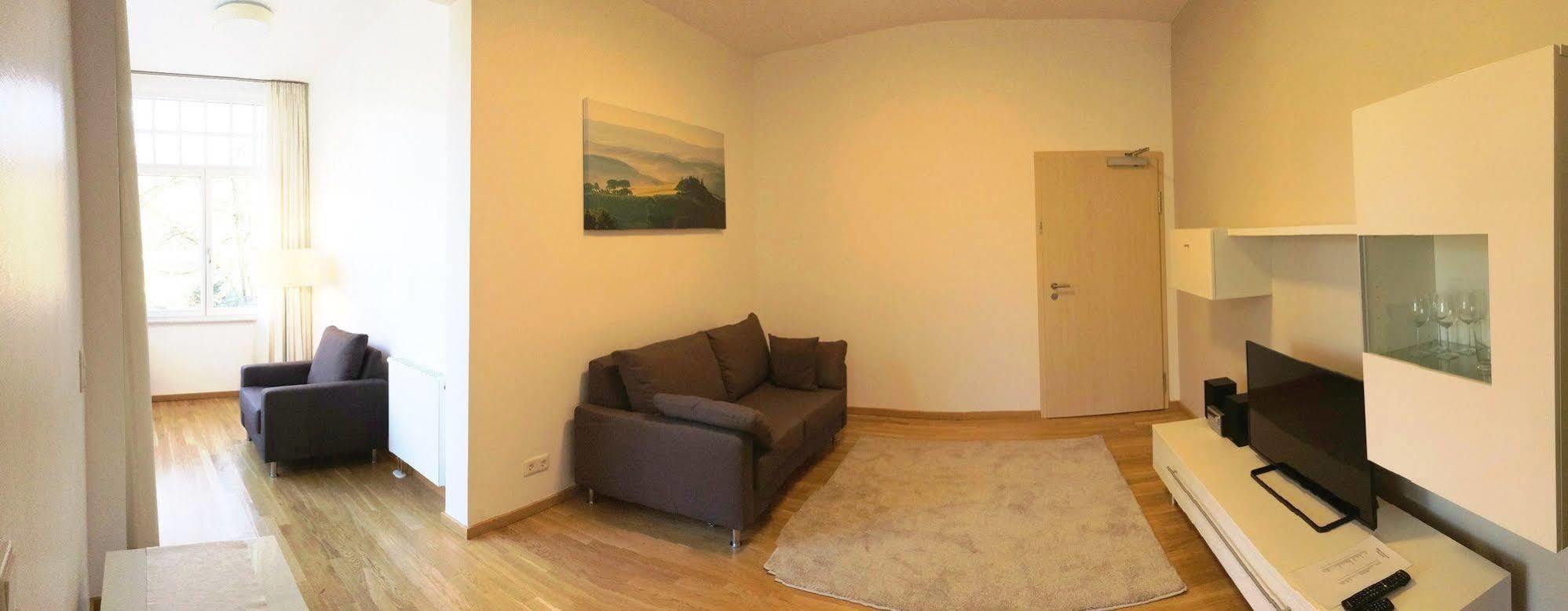 Appartements Am Kurpark Bad Pyrmont Ngoại thất bức ảnh